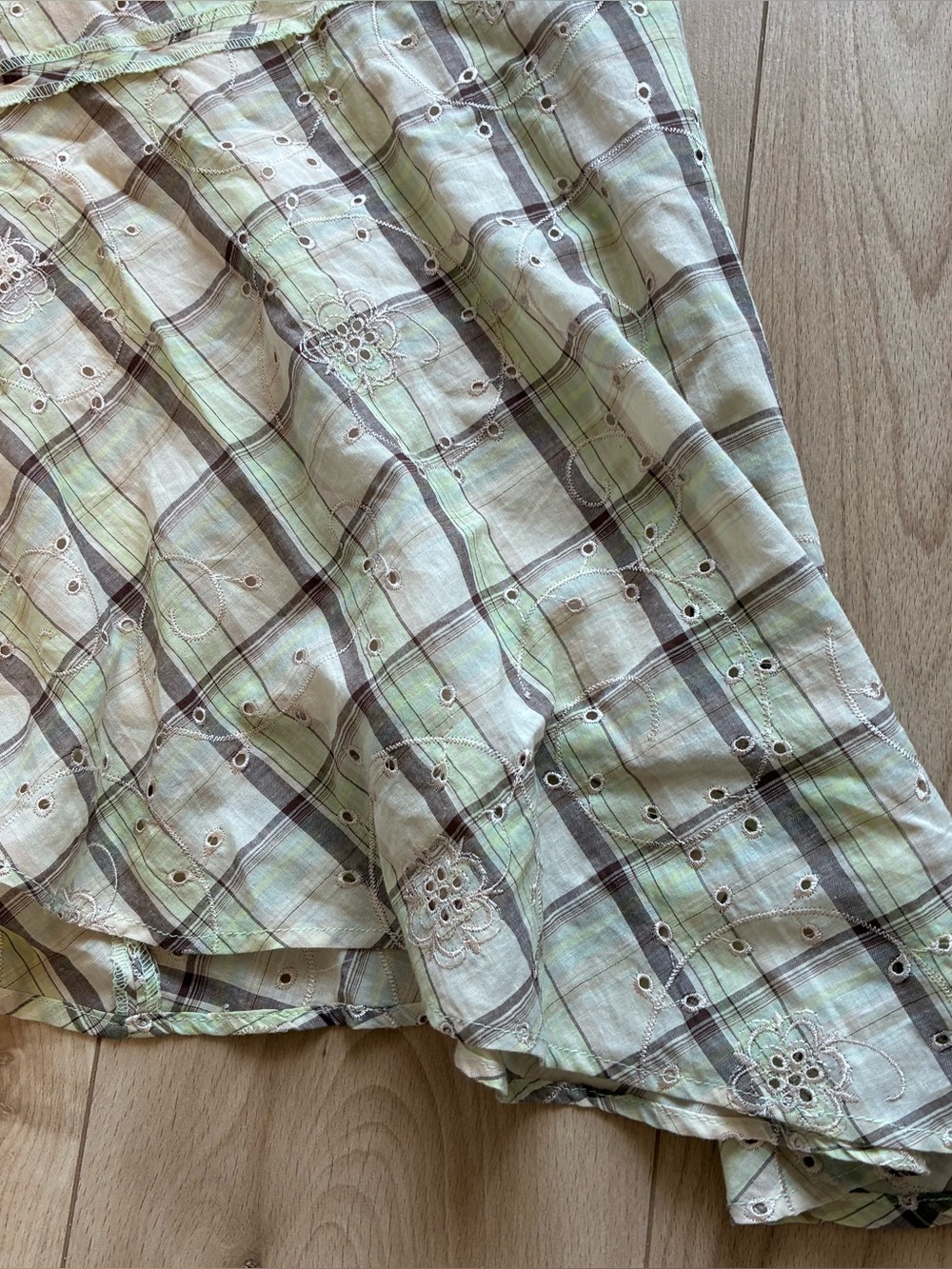 Vintage y2k  asymmetrical plaid skirt set with embroidery details - Picture 3 of 6
